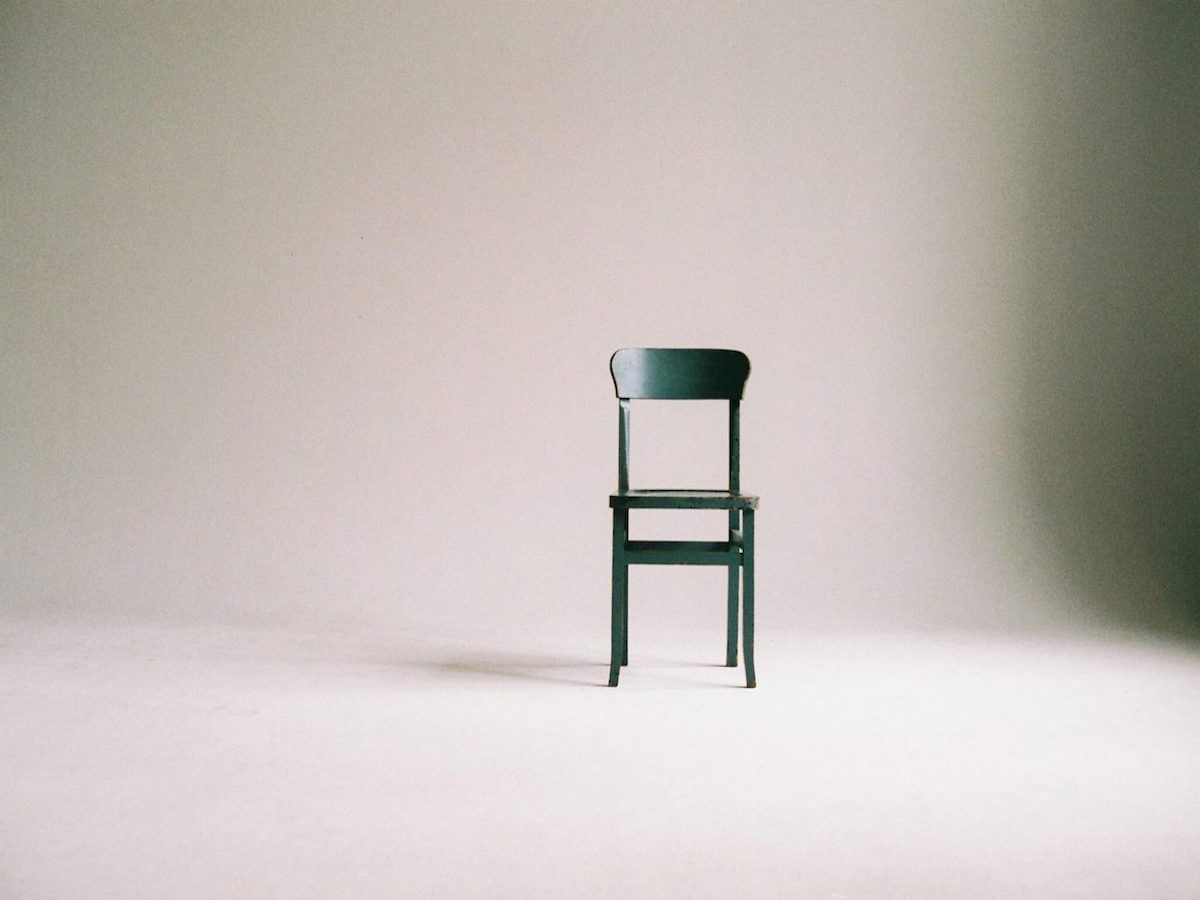 The impact of color: From space perception to emotions